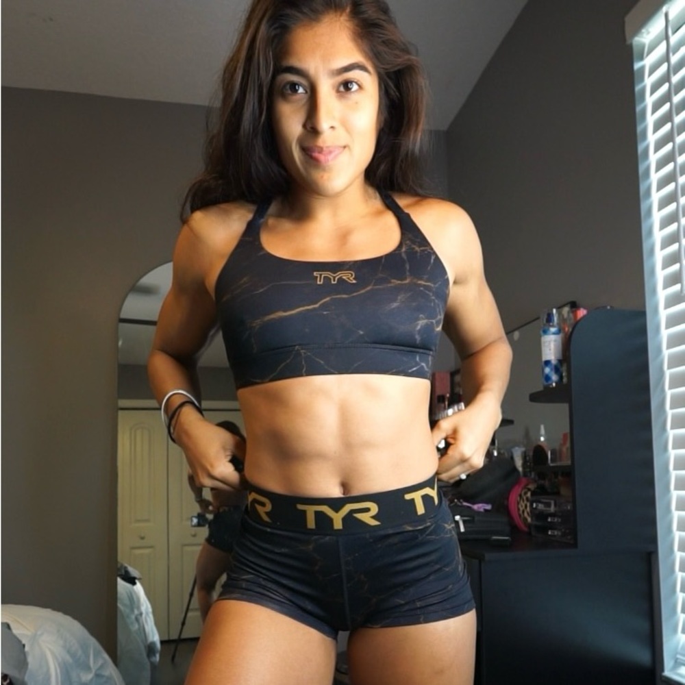 TYR 2 Pieces Set